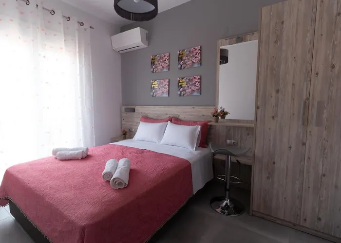 Golden Seaside 3 Apartamento Nea Roda