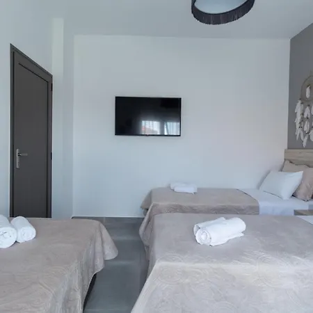 Golden Seaside 3 Nea Roda